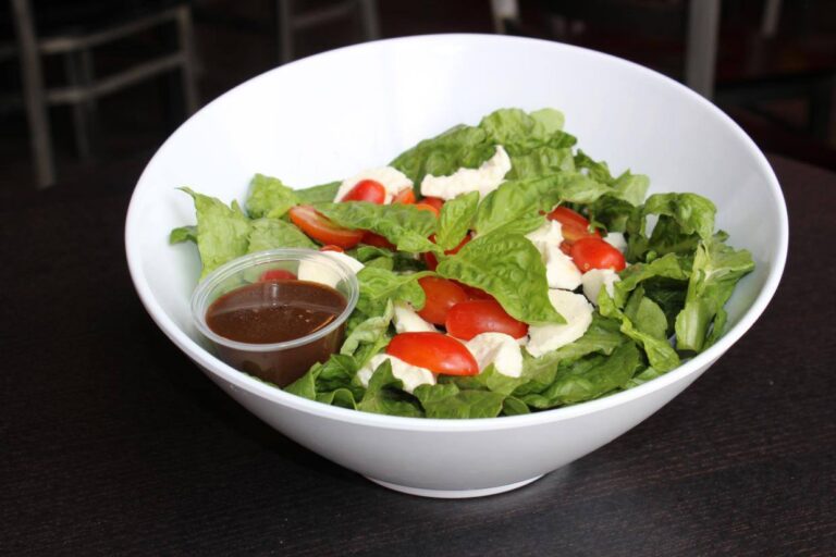 salad 2 768x512