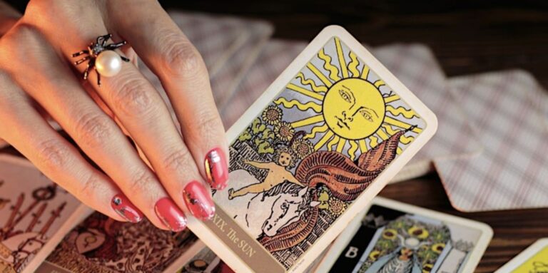 Tarot Cards 768x383